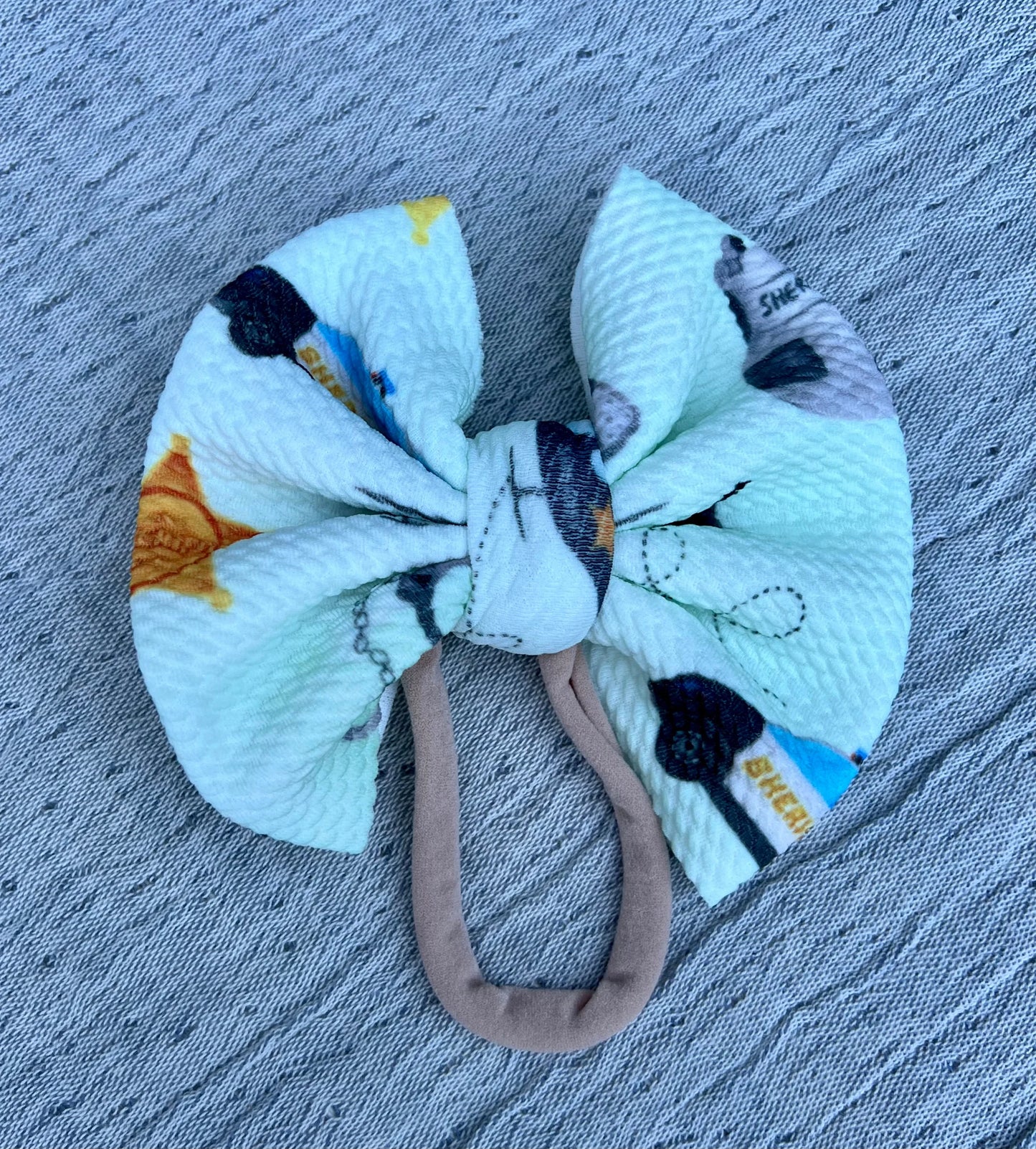 “Sheriff on Duty” Nylon Bow